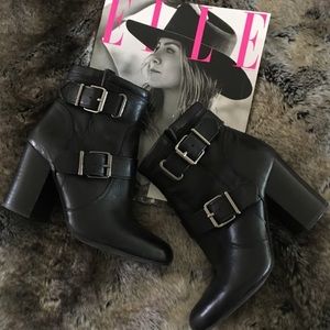 Vince Camuto Simlee Ankle Boot Wore1X Sz 7 $160